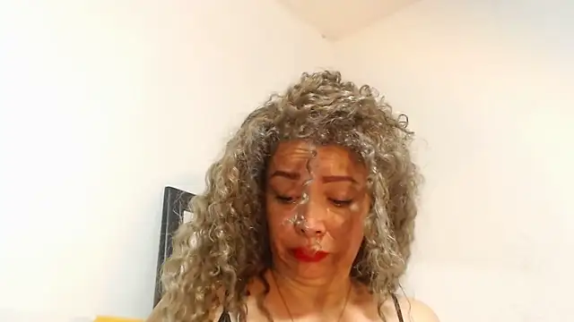 dalilasquirt1 online show from October 2025 02:06:01 AM