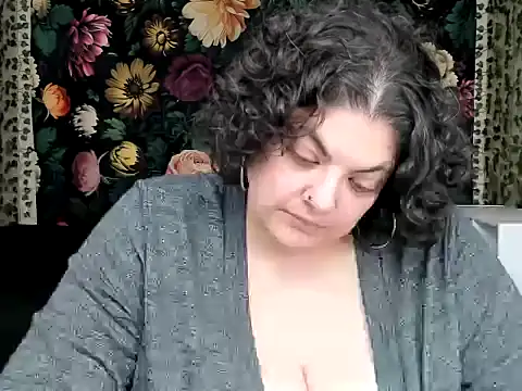 Snapshot of Exotic-Melons chatting on May 2026 07:41:02 PM Exotic-Melons online show from May 2026 07:41:02 PM
