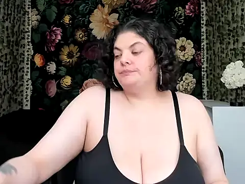Snapshot of Exotic-Melons chatting on June 2026 12:46:02 AM Exotic-Melons online show from June 2026 12:46:02 AM