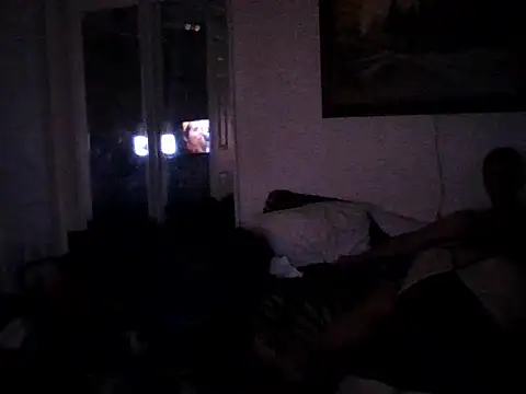 sissydragfem online show from April 2026 05:32:02 PM