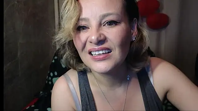 Snapshot of dagny-jo chatting on March 2025 03:24:01 AM dagny-jo online show from March 2025 03:24:01 AM