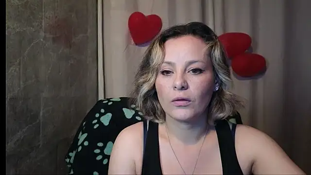 Snapshot of dagny-jo chatting on March 2025 02:46:02 AM dagny-jo online show from March 2025 02:46:02 AM