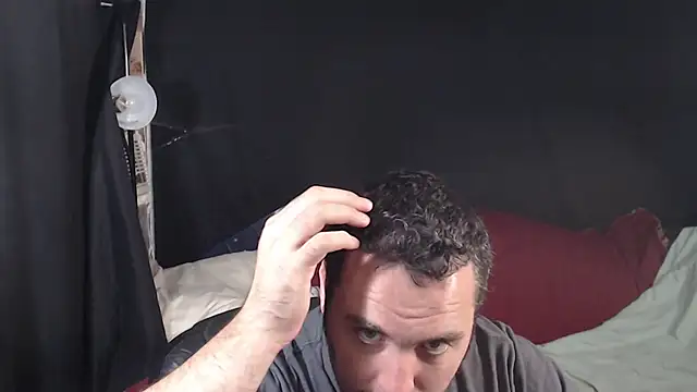 Metalstud online show from October 2025 07:00:01 PM