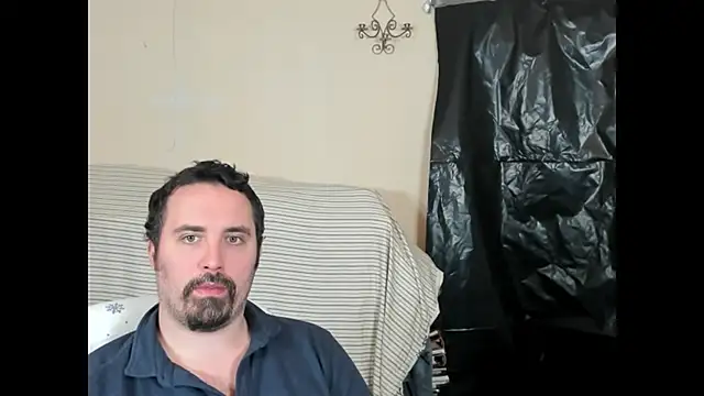 Metalstud online show from November 2025 12:22:01 AM