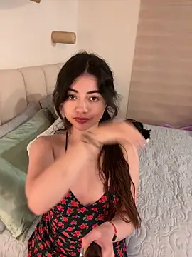 Snapshot of missani chatting on May 2026 12:05:01 AM missani online show from May 2026 12:05:01 AM