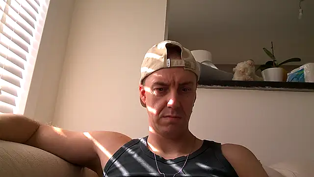 ploki2180 online show from October 2025 11:42:02 AM