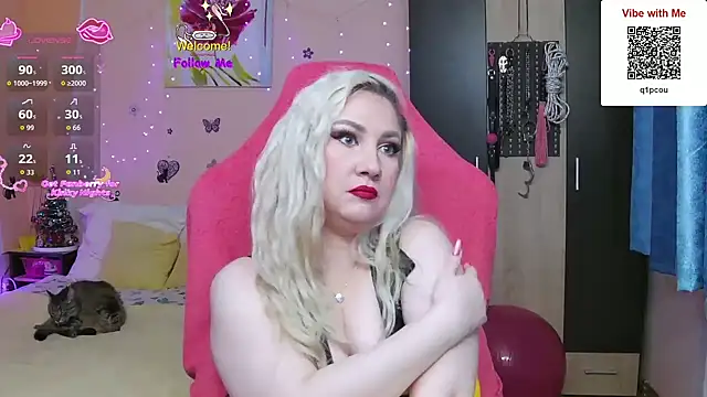 Snapshot of MissLexyGold chatting on December 2025 02:55:01 PM MissLexyGold online show from December 2025 02:55:01 PM