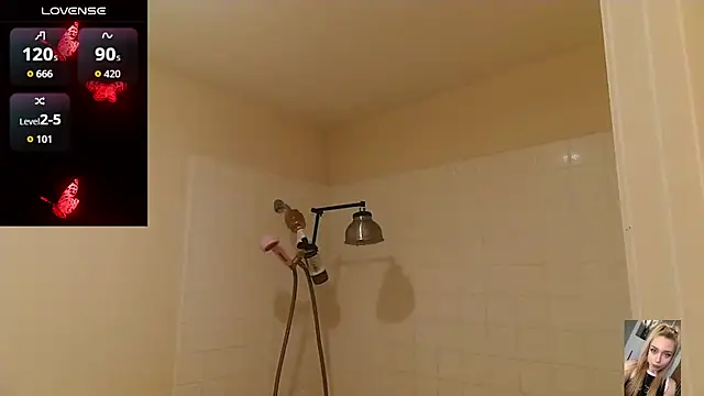 Blondiewithanass online show from April 2026 06:14:01 AM