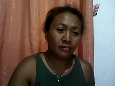 Snapshot of sexyladii chatting on December 2024 05:04:02 PM sexyladii online show from December 2024 05:04:02 PM