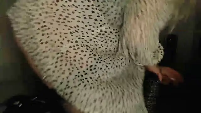 Snapshot of THESensualhorny chatting on March 2025 03:28:02 PM THESensualhorny online show from March 2025 03:28:02 PM