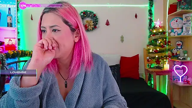 Snapshot of Annie_p chatting on December 2025 12:06:01 AM Annie p online show from December 2025 12:06:01 AM