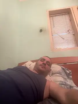 Snapshot of AlexandruUK chatting on May 2026 09:17:02 AM AlexandruUK online show from May 2026 09:17:02 AM
