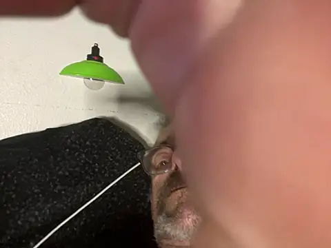 Snapshot of Trainee2Bpeed chatting on September 2025 01:55:02 PM Trainee2Bpeed online show from September 2025 01:55:02 PM