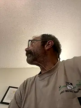 Snapshot of Trainee2Bpeed chatting on September 2025 07:57:02 PM Trainee2Bpeed online show from September 2025 07:57:02 PM