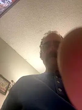 Snapshot of Trainee2Bpeed chatting on September 2025 06:26:02 AM Trainee2Bpeed online show from September 2025 06:26:02 AM