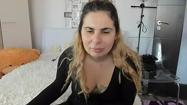 sweetemy4u online show from January 2025 11:29:02 AM