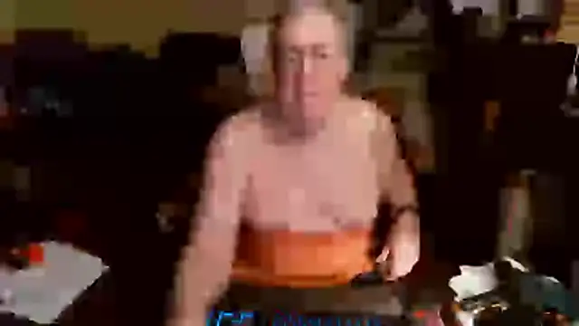 Snapshot of Toastir chatting on January 2026 03:03:01 PM Toastir online show from January 2026 03:03:01 PM