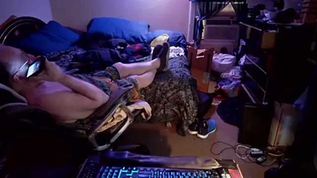 Snapshot of Toastir chatting on January 2026 07:30:01 PM Toastir online show from January 2026 07:30:01 PM