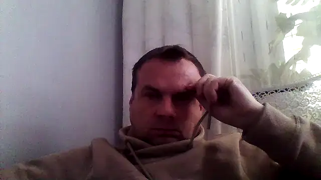 grzes19763 online show from April 2026 08:43:01 AM