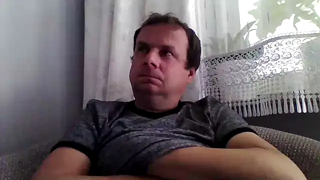 Snapshot of grzes19763 chatting on June 2026 10:40:01 AM grzes19763 online show from June 2026 10:40:01 AM