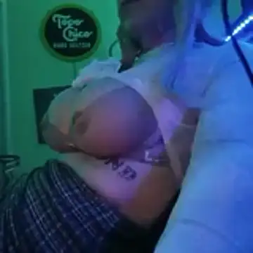 Snapshot of LovingLori chatting on February 2026 12:26:01 AM LovingLori online show from February 2026 12:26:01 AM