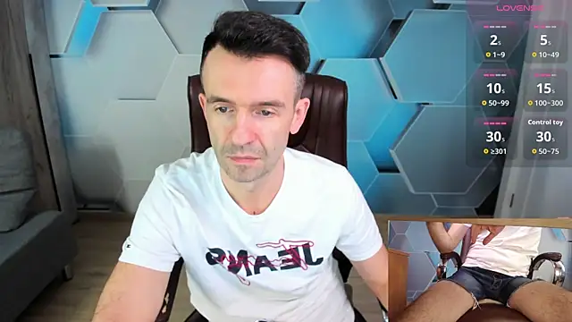 SteveTiger online show from March 2026 12:00:02 PM