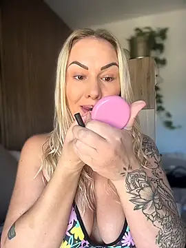 NastyMilf  online show from February 2026 09:27:02 AM