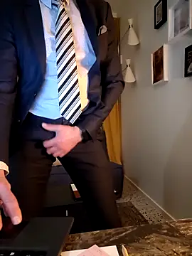 Snapshot of Justforoneday chatting on February 2025 09:31:01 PM Justforoneday online show from February 2025 09:31:01 PM