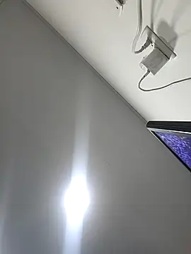 Snapshot of estrella_tasty chatting on November 2025 01:03:02 AM estrella tasty online show from November 2025 01:03:02 AM