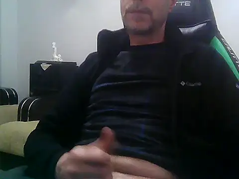 boran34 online show from April 2026 04:24:01 PM