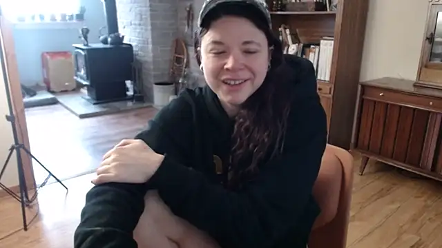 Snapshot of MarcyJones chatting on January 2025 04:12:01 PM MarcyJones online show from January 2025 04:12:01 PM