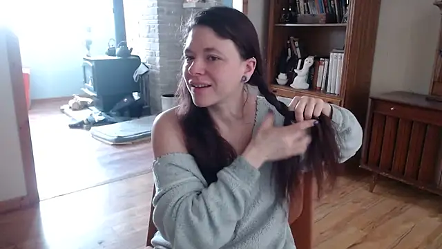 Snapshot of MarcyJones chatting on January 2025 02:28:02 PM MarcyJones online show from January 2025 02:28:02 PM