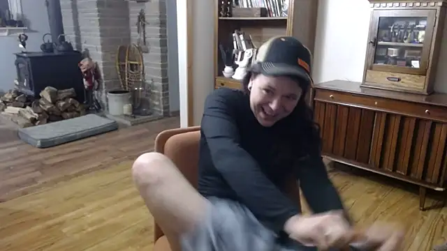 Snapshot of MarcyJones chatting on February 2025 12:06:01 AM MarcyJones online show from February 2025 12:06:01 AM