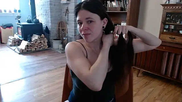 Snapshot of MarcyJones chatting on February 2025 02:58:02 PM MarcyJones online show from February 2025 02:58:02 PM