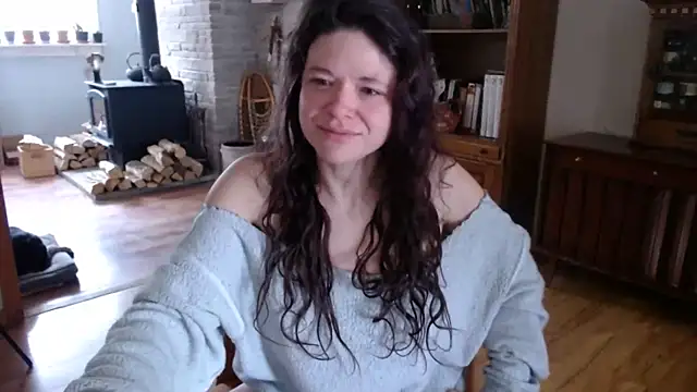 Snapshot of MarcyJones chatting on March 2025 01:31:02 PM MarcyJones online show from March 2025 01:31:02 PM