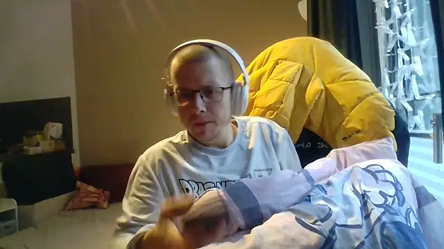 Snapshot of David250692 chatting on November 2025 09:20:01 AM David250692 online show from November 2025 09:20:01 AM