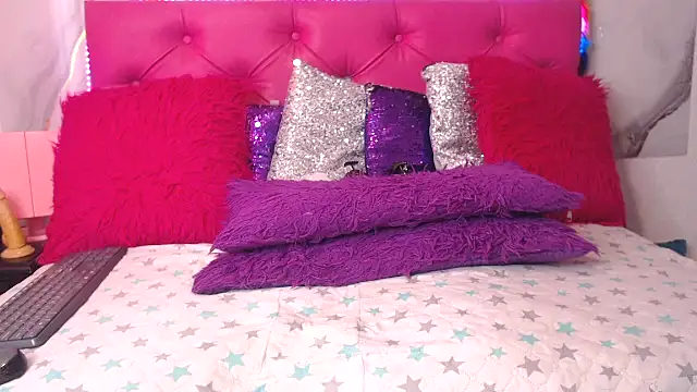 SARAWILLS online show from July 2026 01:59:01 PM