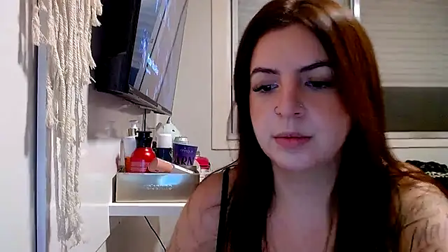 chelbyy online show from February 2026 03:22:01 AM