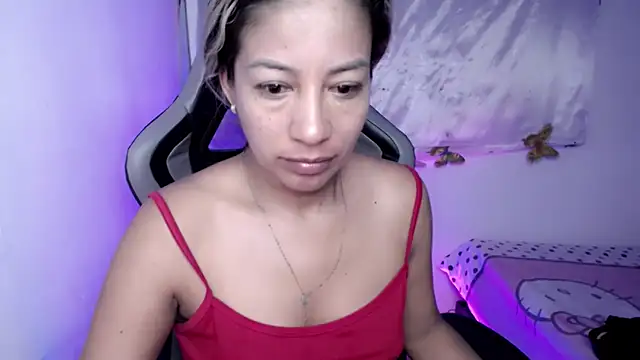 ninatiny online show from February 2026 09:21:02 AM