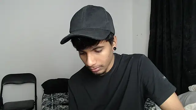 stevenosori online show from November 2025 03:41:01 AM