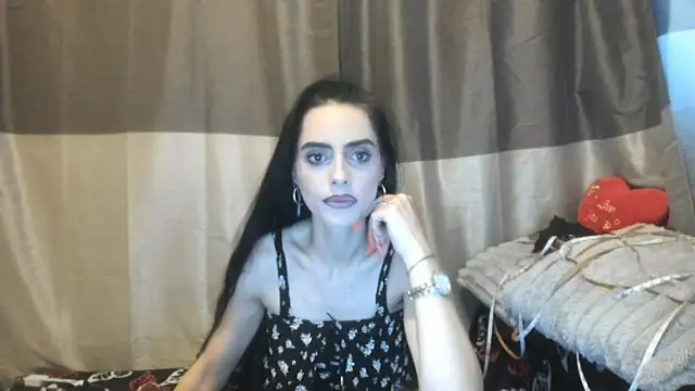 jessystarr online show from November 2025 02:39:02 PM