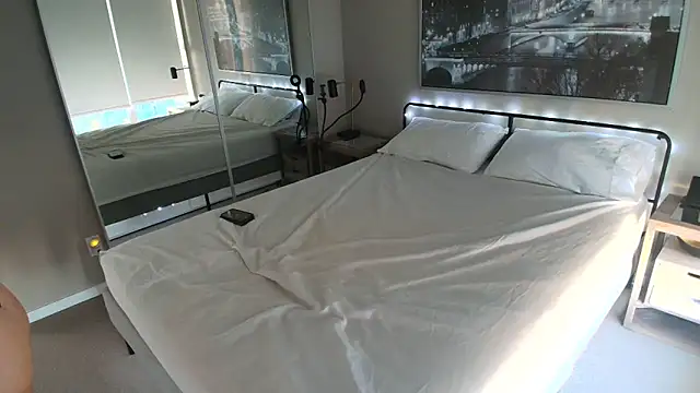 MikyFoxx online show from March 2025 01:50:02 AM