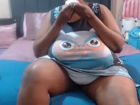 Snapshot of BUSTYDEE chatting on January 2025 01:05:01 PM BUSTYDEE online show from January 2025 01:05:01 PM