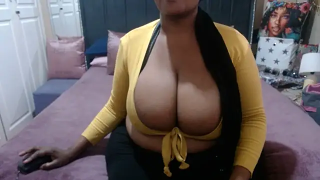 Snapshot of BUSTYDEE chatting on October 2025 06:58:02 AM BUSTYDEE online show from October 2025 06:58:02 AM