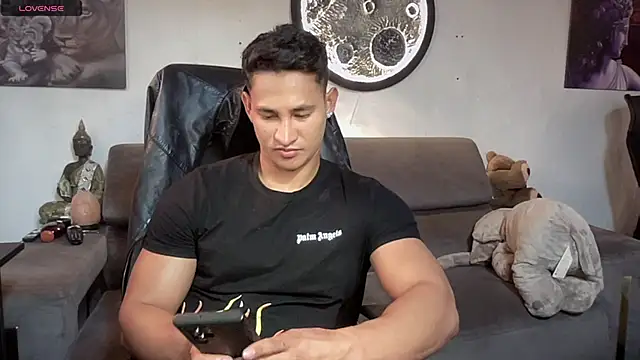 Snapshot of BenjaminCooperk chatting on October 2025 06:11:02 AM BenjaminCooperk online show from October 2025 06:11:02 AM