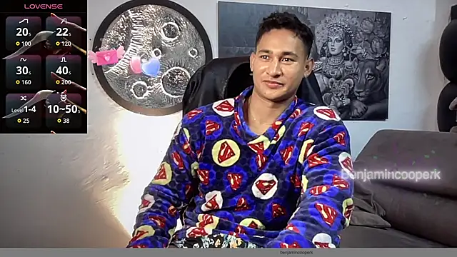 Snapshot of BenjaminCooperk chatting on October 2025 07:42:01 AM BenjaminCooperk online show from October 2025 07:42:01 AM