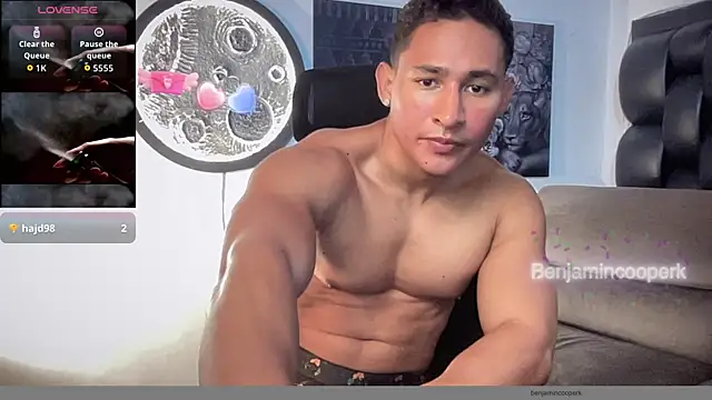 Snapshot of BenjaminCooperk chatting on November 2025 07:37:01 PM BenjaminCooperk online show from November 2025 07:37:01 PM