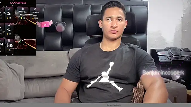 Snapshot of BenjaminCooperk chatting on November 2025 11:47:02 PM BenjaminCooperk online show from November 2025 11:47:02 PM