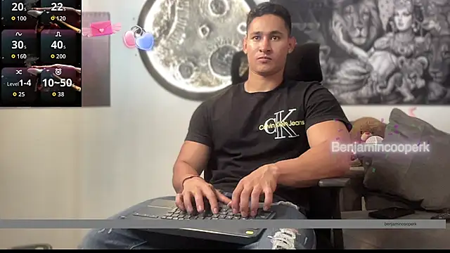 Snapshot of BenjaminCooperk chatting on November 2025 08:09:02 AM BenjaminCooperk online show from November 2025 08:09:02 AM