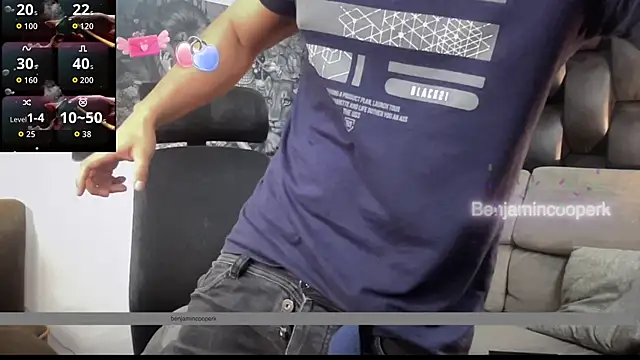 Snapshot of BenjaminCooperk chatting on December 2025 06:52:01 AM BenjaminCooperk online show from December 2025 06:52:01 AM